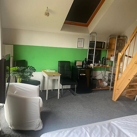 Maisonette-Ferienzimmer Am Backhausgarten Flonheim Esterno foto